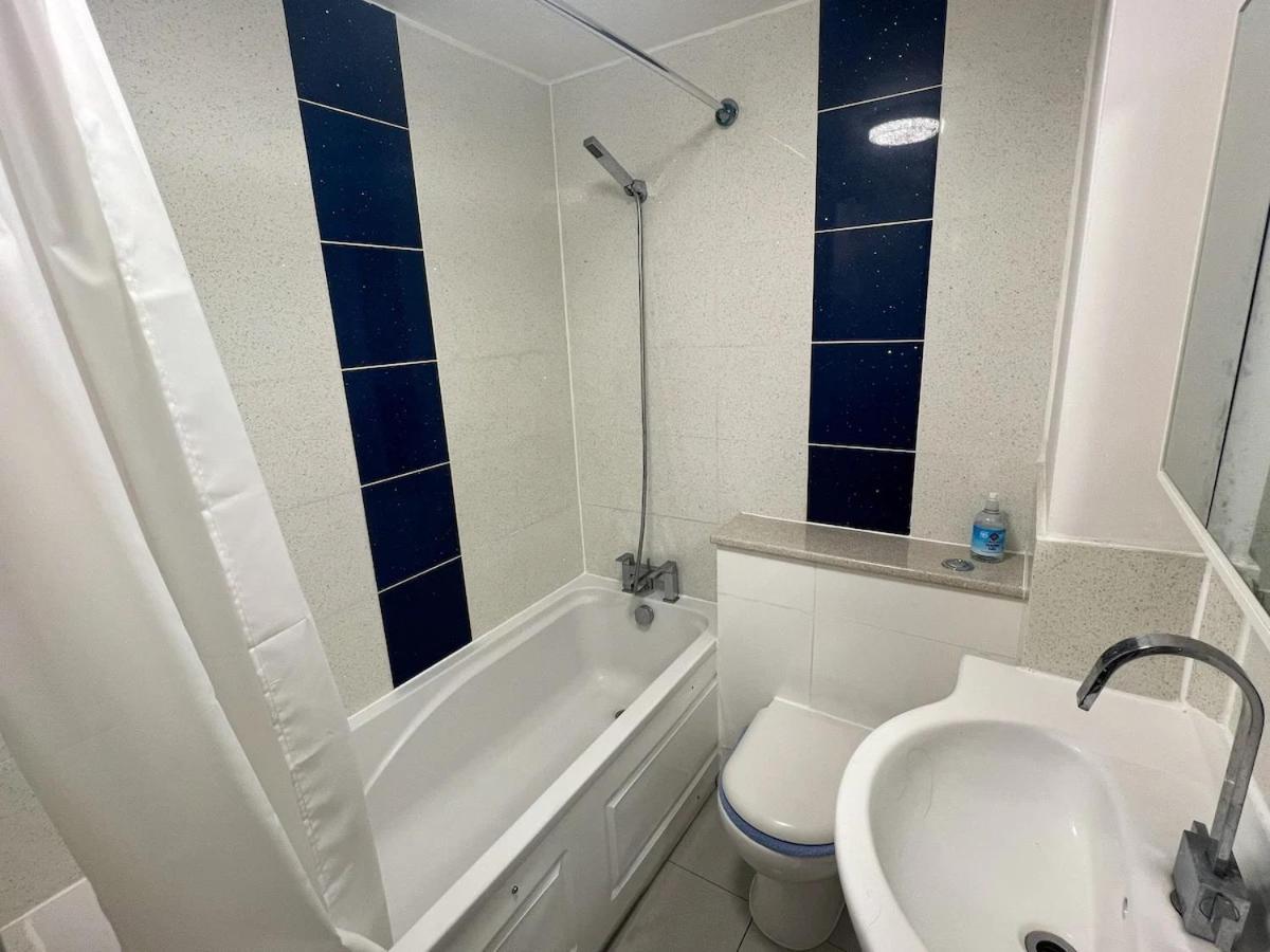 Stylish In Centre Apartment Oxford